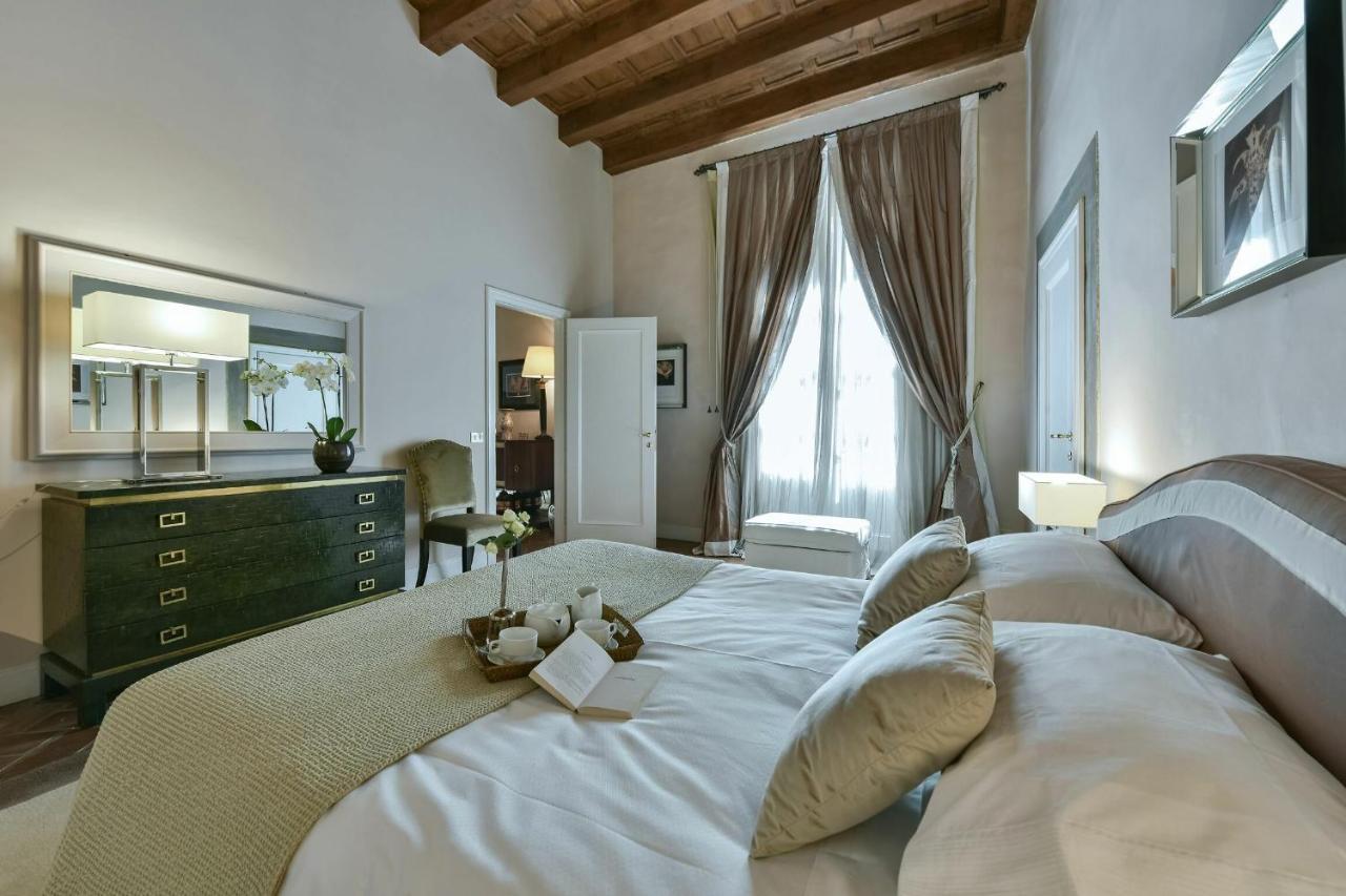 Palazzo Medici Apartments Florence Luaran gambar